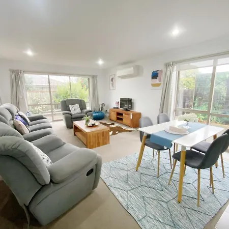 Cosy Rotorua Center Holiday Home Exterior photo