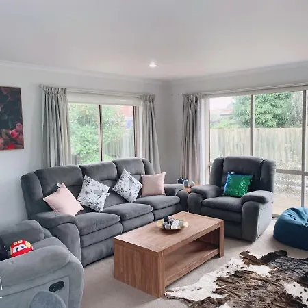 Cosy Rotorua Center Holiday Home Exterior photo